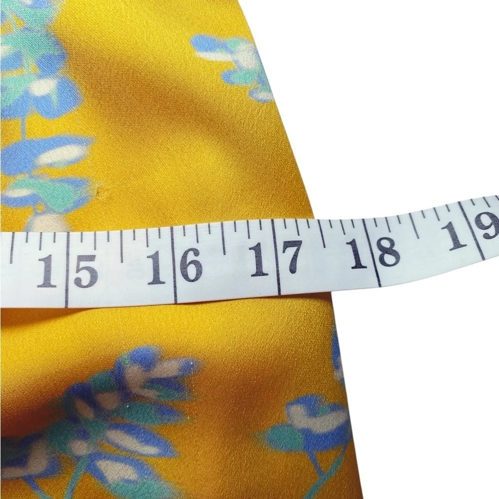 Three Floor Lemonana Dress Yellow Aqua Print
Ruffle Flutter Sleeve Midi - Picture 11 of 16